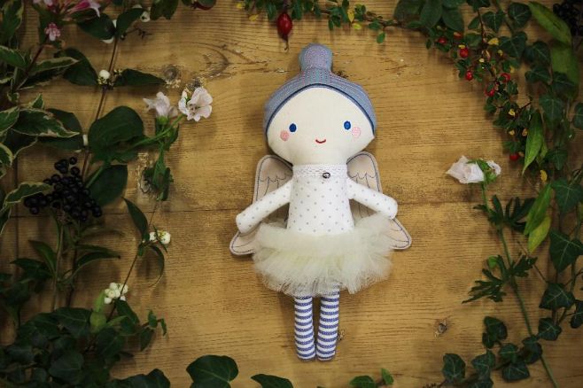 Po 5 letech ukončuji výrobu monsteráckých panenek a jejich kreativních sad. Vznikly na popud mých dcer, byly zrovna v tom...